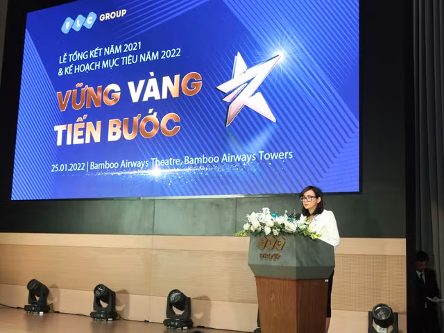 FLC đặt mục tiêu lợi nhuận khoảng 2.100 tỷ đồng năm 2022 FLC dat muc tieu loi nhuan khoang 2.100 ty dong nam 2022