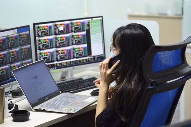 Chứng khoán ngày 3/10: Cổ phiếu nào được khuyến nghị? Chung khoan ngay 3/10: Co phieu nao duoc khuyen nghi?
