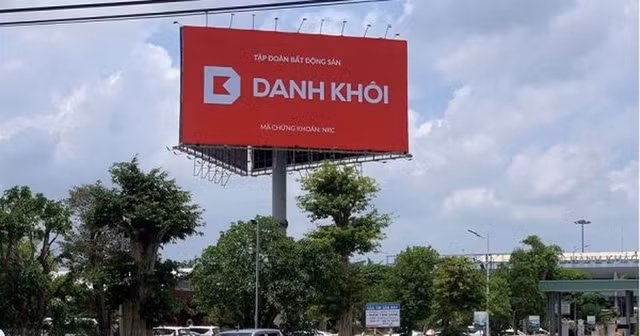 Tap doan Danh Khoi (NRC) bi buoc cuong che thue 94 ty dong, vo chong Chu tich bi ban giai chap co phieu