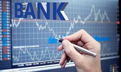 Khoi tu doanh ban ra co phieu ngan hang trong phien 8/8