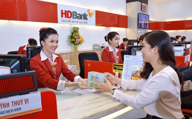 HDBank phan phoi het 20 trieu co phieu ESOP cho 5 nhan su