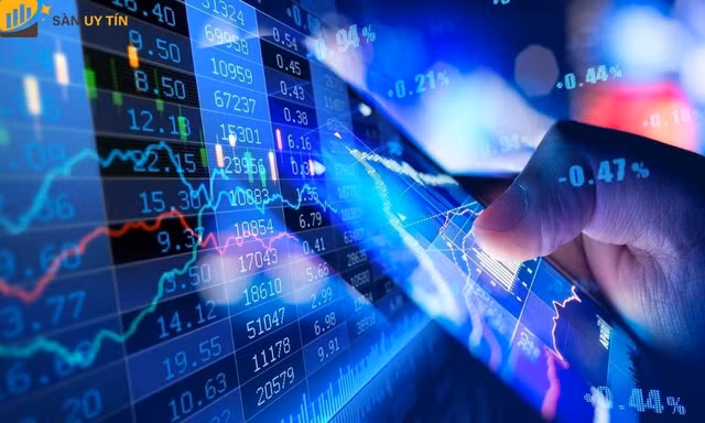 Chứng khoán ngày 17/10: Cổ phiếu nào được khuyến nghị? Chung khoan ngay 17/10: Co phieu nao duoc khuyen nghi?