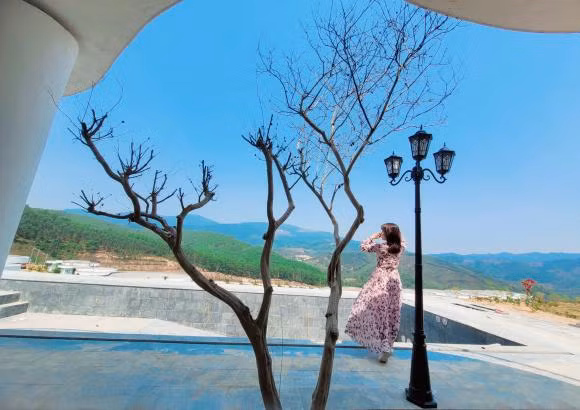 Manh Truong he lo biet thu view nui sap hoan thien-Hinh-7