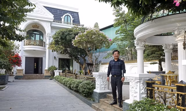 Cận cảnh 2 biệt phủ của nghệ sĩ Quang Tèo Can canh 2 biet phu cua nghe si Quang Teo