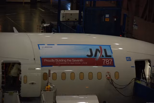 Choáng ngợp nhà máy sản xuất máy bay của Boeing ở Mỹ - Hình 6 Choang ngop nha may san xuat may bay cua Boeing o My-Hinh-6