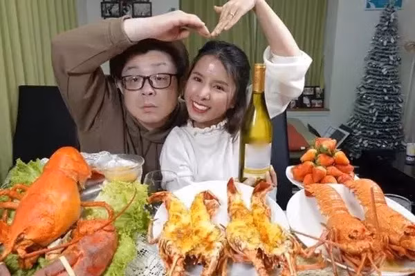 Ba Nhan Vlog giau co nhu the nao?-Hinh-3