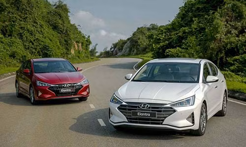 Xe oto Hyundai bat ngo giam gia toi 40 trieu tai Viet Nam-Hinh-2