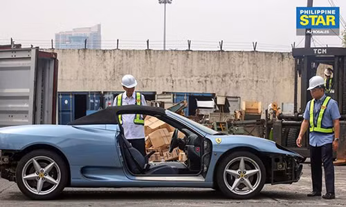 Xem siêu xe Ferrari 360 Spider bị nghiền nát do trốn thuế Xem sieu xe Ferrari 360 Spider bi nghien nat do tron thue
