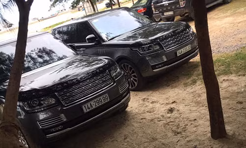 Đẳng cấp bộ đôi Range Rover “biển khủng” tại Quảng Ninh Dang cap bo doi Range Rover “bien khung” tai Quang Ninh