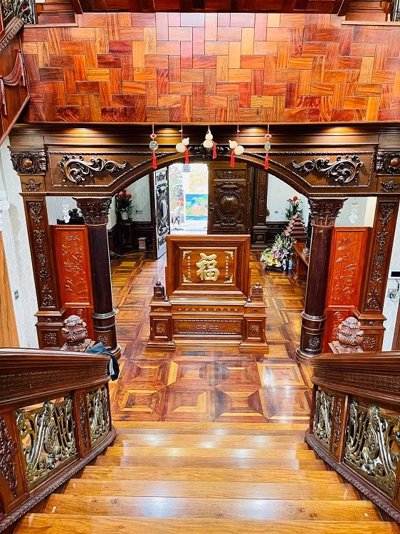 Ấn tượng biệt thự dát toàn gỗ quý của đại gia Kinh Bắc - Hình 5 An tuong biet thu dat toan go quy cua dai gia Kinh Bac-Hinh-5