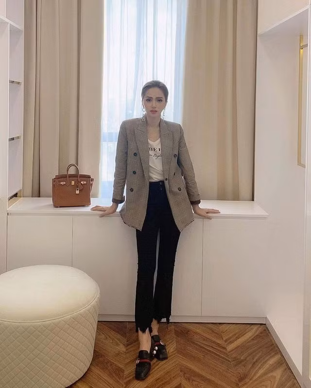 Hoa hậu Hương Giang giàu cỡ nào? - Hình 5 Hoa hau Huong Giang giau co nao?-Hinh-5