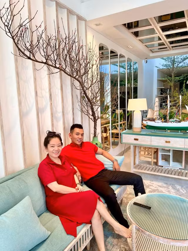 To am 5 tang cua nguoi dep Phuong Trinh Jolie va chong Ly Binh-Hinh-3