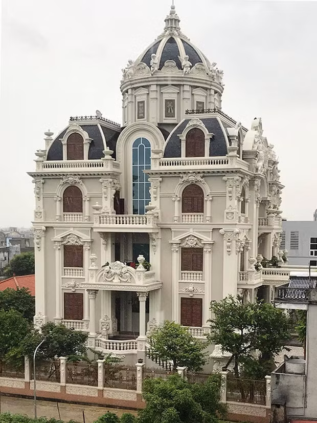 Chiêm ngưỡng lâu đài Lan Khoa Khuê 50 tỷ của đại gia Nam Định Chiem nguong lau dai Lan Khoa Khue 50 ty cua dai gia Nam Dinh