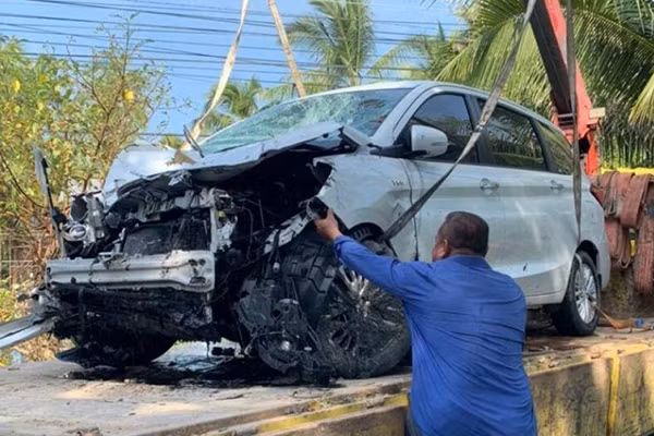 Doanh so Suzuki Ertiga moi tut doc khong phanh tai Viet Nam-Hinh-2