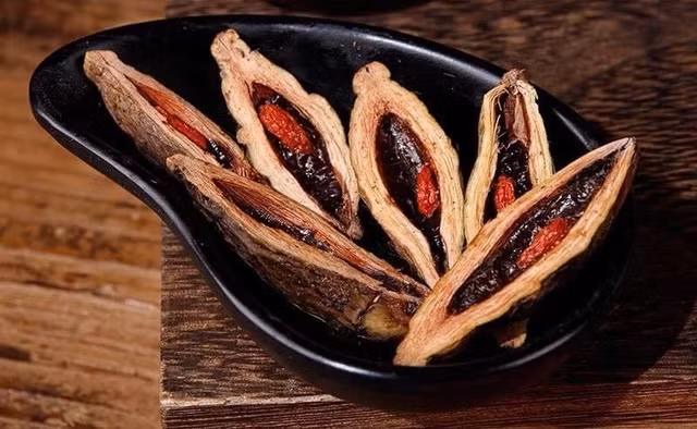 Quả cau được chế biến mới lạ có giá hơn 3 triệu/kg - Hình 6 Qua cau duoc che bien moi la co gia hon 3 trieu/kg-Hinh-6