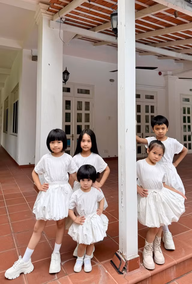 Biệt thự 2.000m2 xanh mướt của NTK Đỗ Mạnh Cường - Hình 8 Biet thu 2.000m2 xanh muot cua NTK Do Manh Cuong-Hinh-8