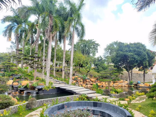 Cận cảnh cơ ngơi hàng tỷ của chị ruột Hoa hậu Đặng Thu Thảo - Hình 9 Can canh co ngoi hang ty cua chi ruot Hoa hau Dang Thu Thao-Hinh-9