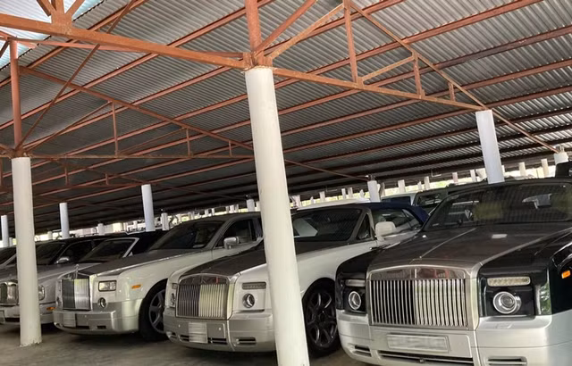 Điểm danh 3 đại gia có thú chơi siêu xe nổi tiếng tại Sài Thành - Hình 9 Diem danh 3 dai gia co thu choi sieu xe noi tieng tai Sai Thanh-Hinh-9