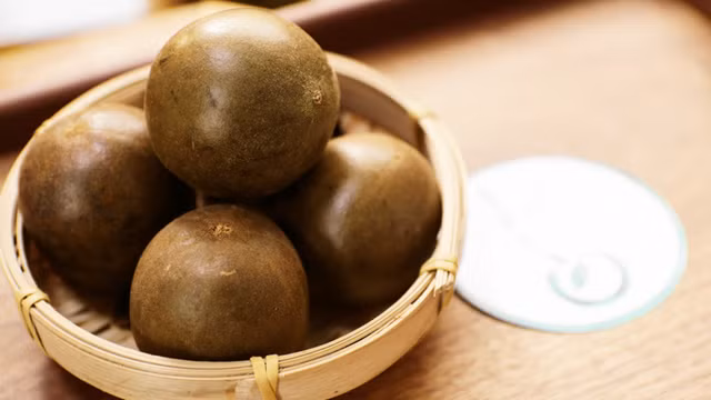 4 loại quả tưởng chỉ tạo bóng mát, nay thành đặc sản nức tiếng - Hình 9 4 loai qua tuong chi tao bong mat, nay thanh dac san nuc tieng-Hinh-9
