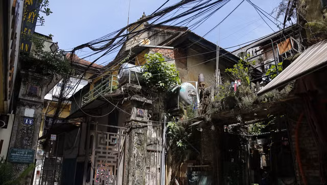Cận cảnh căn biệt thự cổ đẹp nức tiếng Hà Nội - Hình 2 Can canh can biet thu co dep nuc tieng Ha Noi-Hinh-2