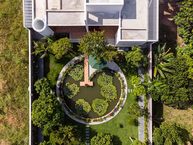 Cận cảnh dinh cơ 1.000 m2 có hồ nuôi cá Koi của cô gái độc thân Bình Dương - Hình 13 Can canh dinh co 1.000 m2 co ho nuoi ca Koi cua co gai doc than Binh Duong-Hinh-13
