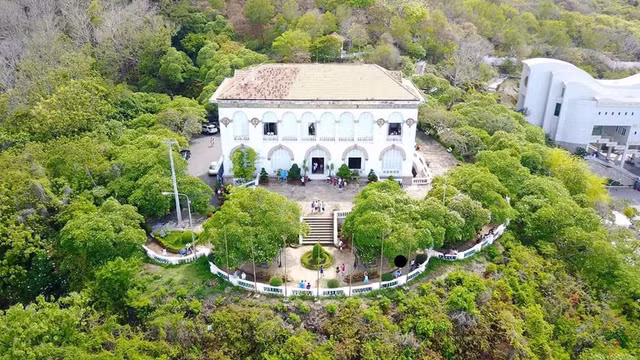 Tan muc kien truc doc dao cua dinh Bao Dai o Vung Tau-Hinh-4