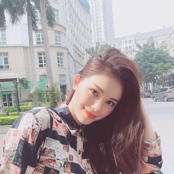 Ban gai thieu gia Phillip Nguyen so huu ngoai hinh xinh dep va cuoc song sang chanh-Hinh-3