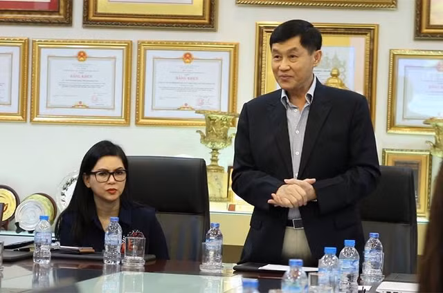 Gia tài đồ sộ của đế chế Jonathan Hạnh Nguyễn - bố chồng Tăng Thanh Hà - Hình 8 Gia tai do so cua de che Jonathan Hanh Nguyen - bo chong Tang Thanh Ha-Hinh-8