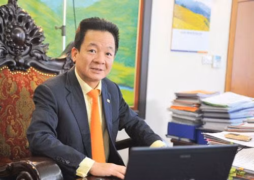 Bầu Đức, bầu Hiển, bầu Thuỵ và bầu Kiên sở hữu khối tài sản khủng như nào/ - Hình 2 Bau Duc, bau Hien, bau Thuy va bau Kien so huu khoi tai san khung nhu nao/-Hinh-2