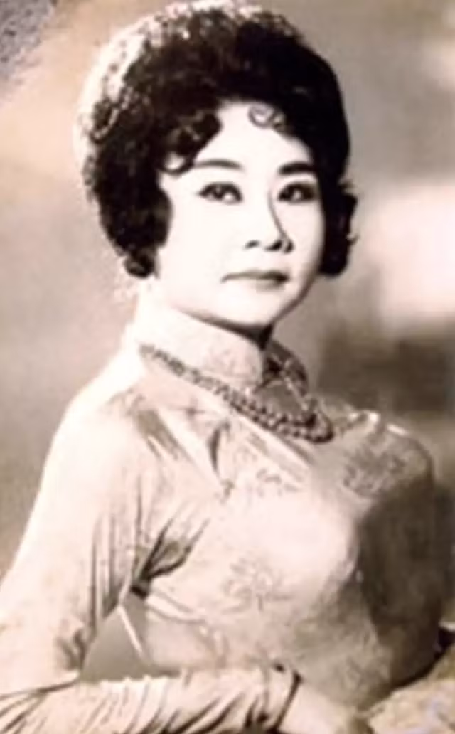 Những giai thoại về Bạch công tử ở miền Tây - Hình 2 Nhung giai thoai ve Bach cong tu o mien Tay-Hinh-2