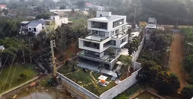 Choáng ngợp với siêu biệt thự trăng thanh của đại gia Choang ngop voi sieu biet thu trang thanh cua dai gia