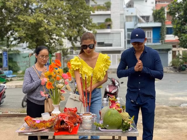 Ngắm căn hộ cao cấp của Thuý Diễm - Lương Thế Thành - Hình 11 Ngam can ho cao cap cua Thuy Diem - Luong The Thanh-Hinh-11