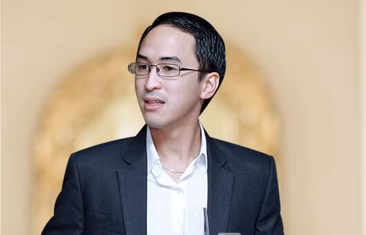 Bốn người con trai tài giỏi của đại gia Johnathan Hạnh Nguyễn - Hình 4 Bon nguoi con trai tai gioi cua dai gia Johnathan Hanh Nguyen-Hinh-4