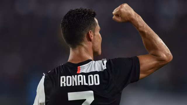 Chuyen nhuong bong da moi nhat: MU muon co Icardi de 