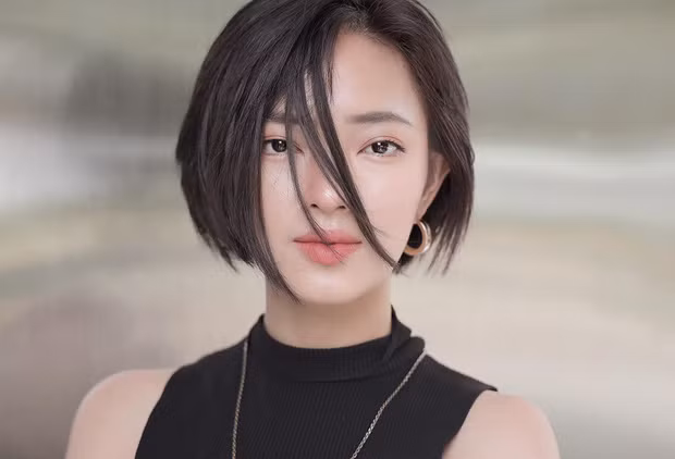 Hóa ra, đây là hot girl Việt được báo Trung khen nức nở, ví như Song Hye-Kyo - Hình 6 Hoa ra, day la hot girl Viet duoc bao Trung khen nuc no, vi nhu Song Hye-Kyo-Hinh-6