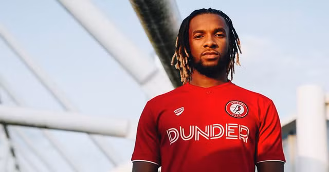 Chuyen nhuong bong da moi nhat: Arsenal chinh thuc mua sao Nicolas Pepe voi gia ky luc-Hinh-7