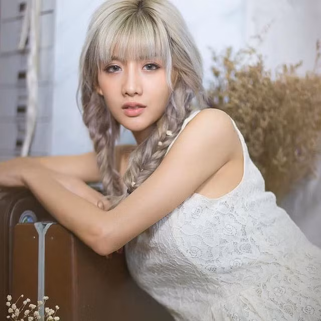 Hot girl Thái Lan xinh đẹp tuyệt đỉnh, vòng 1 hút mọi ánh nhìn - Hình 5 Hot girl Thai Lan xinh dep tuyet dinh, vong 1 hut moi anh nhin-Hinh-5