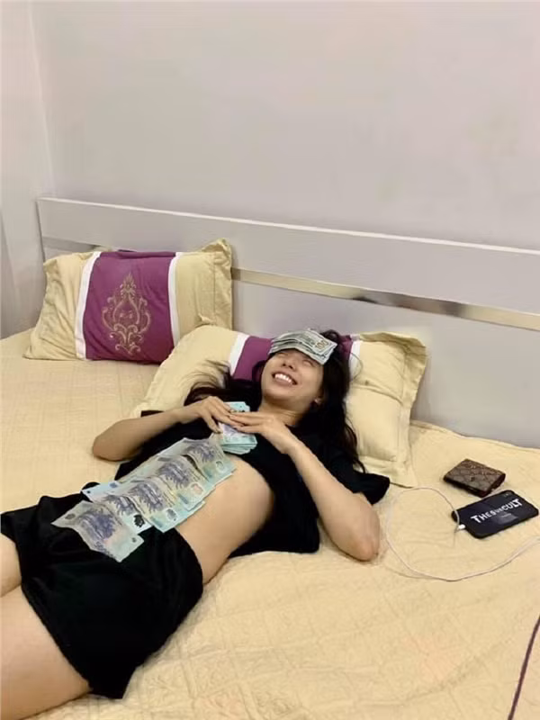 Cách trị hết 'ngày đèn đỏ' của bạn trai 'nhà người ta' Cach tri het 'ngay den do' cua ban trai 'nha nguoi ta'