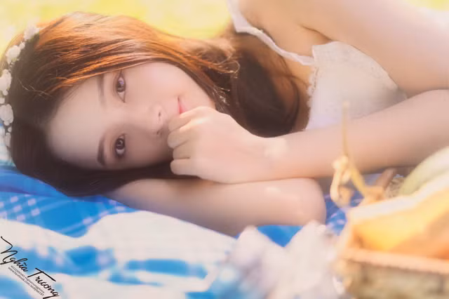 Hotgirl ảnh thẻ tái xuất với bộ ảnh quyến rũ chết người - Hình 9 Hotgirl anh the tai xuat voi bo anh quyen ru chet nguoi-Hinh-9
