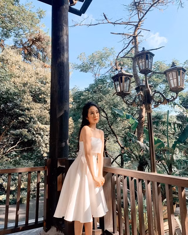 Nu tiep vien hang khong xinh dep ngut ngan-Hinh-7