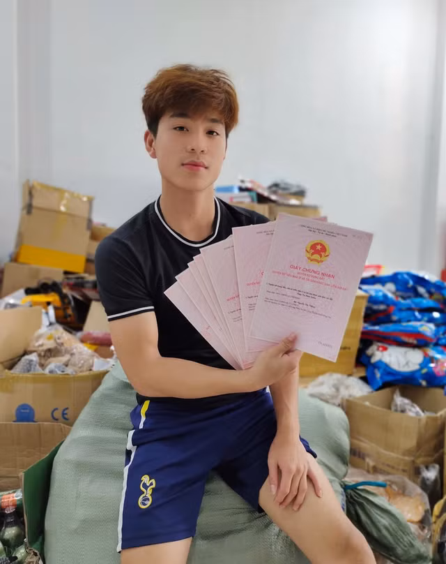 Cay hai Le Duong Bao Lam co khoi tai san khung nhu the nao?-Hinh-9
