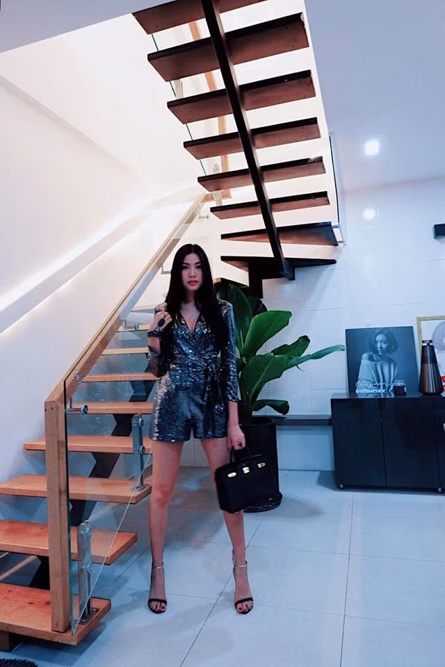 Cận cảnh Penhouse 400m2 tuyệt đẹp của Á hậu Thúy Vân - Hình 6 Can canh Penhouse 400m2 tuyet dep cua A hau Thuy Van-Hinh-6
