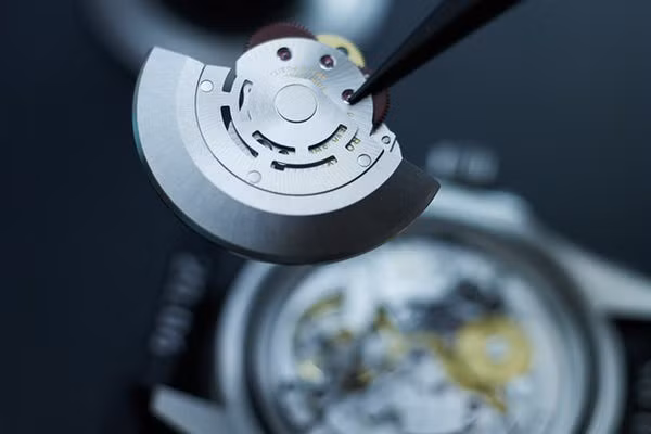 Bí ẩn bên trong nhà máy sản xuất đồng hồ Rolex trước khi đóng cửa vì Covid-19 - Hình 5 Bi an ben trong nha may san xuat dong ho Rolex truoc khi dong cua vi Covid-19-Hinh-5