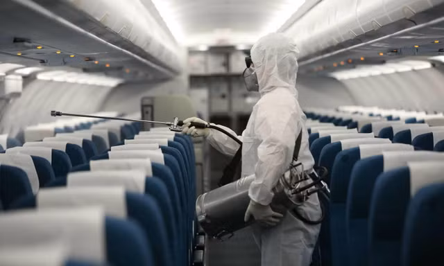 Vietnam Airlines thay Bamboo Airways đưa người Việt từ Ukraina về nước, tỷ phú Phạm Nhật Vượng tài trợ toàn bộ chi phí Vietnam Airlines thay Bamboo Airways dua nguoi Viet tu Ukraina ve nuoc, ty phu Pham Nhat Vuong tai tro toan bo chi phi