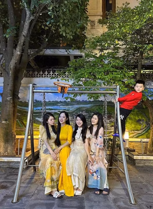Nguong mo do giau co cua A hau Trinh Thuy Linh-Hinh-8
