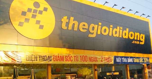 Cổ phiếu giảm gần 50%, chủ tịch và loạt lãnh đạo MWG chi hơn 118 tỷ đồng gom 'hàng' Co phieu giam gan 50%, chu tich va loat lanh dao MWG chi hon 118 ty dong gom 'hang'