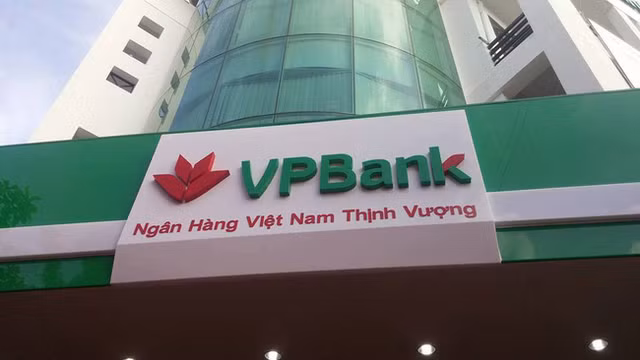 Ke toan truong VPBank tranh thu chot loi co phieu?
