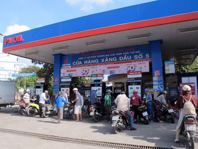 PV Oil dat ke hoach lai 376 ty du quy 1 da lo ky luc do COVID-19 va gia dau