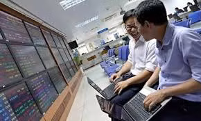 Chứng khoán ngày 12/8: ACB, VEA, SCS được khuyến nghị Chung khoan ngay 12/8: ACB, VEA, SCS duoc khuyen nghi