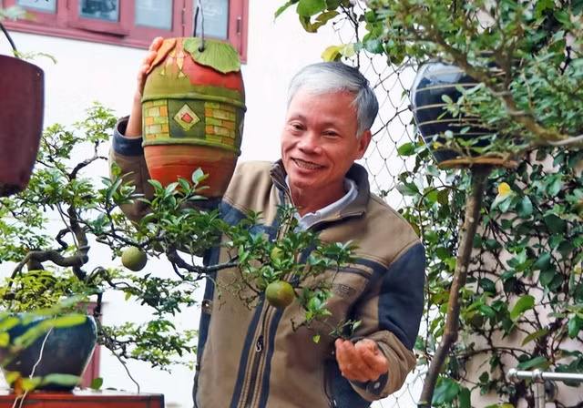 Dàn bonsai mọc ngược độc nhất tại Việt Nam - Hình 5 Dan bonsai moc nguoc doc nhat tai Viet Nam-Hinh-5